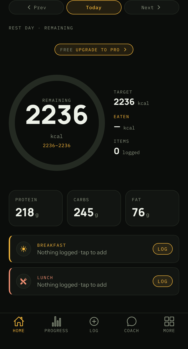 SE7A Home tab showing the calorie ring, macros, and meal slots